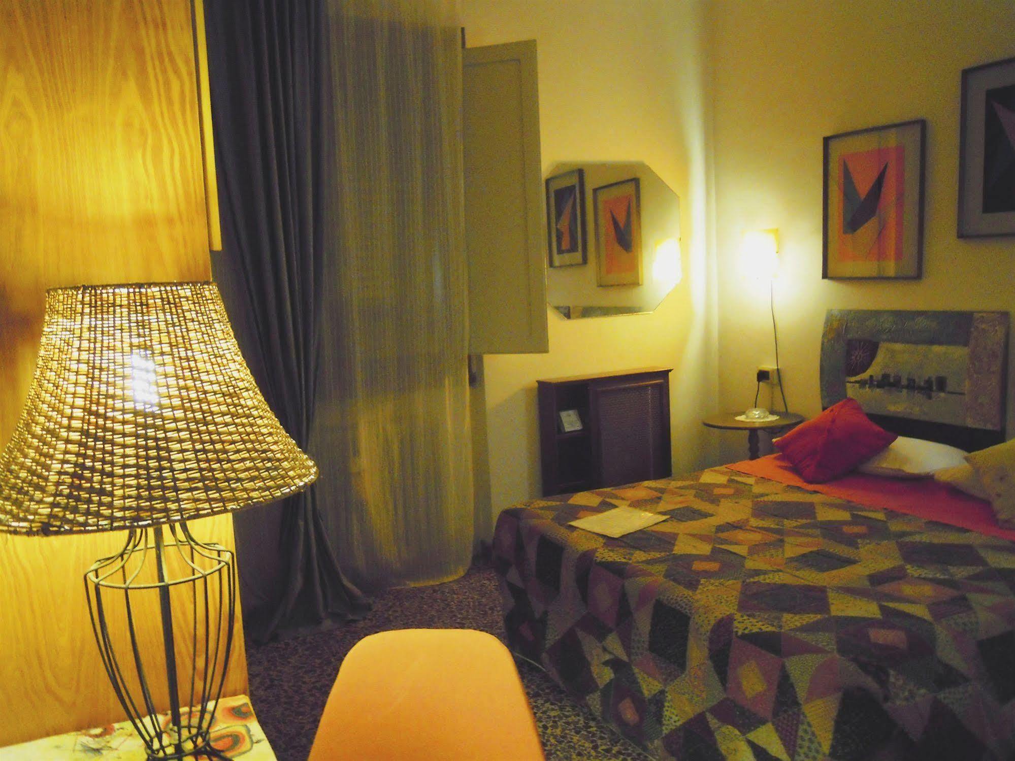 Leonardo'S Rooms Понтассьеве Экстерьер фото